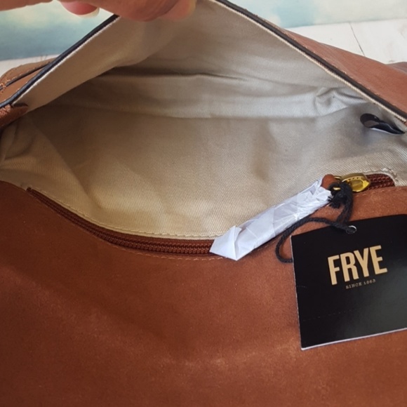 FRYE Fold Over Crossbody Cognac Leather NWT - Picture 7 of 8